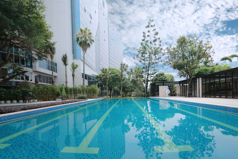 Fuzhou Lakeside Hotel 28/48