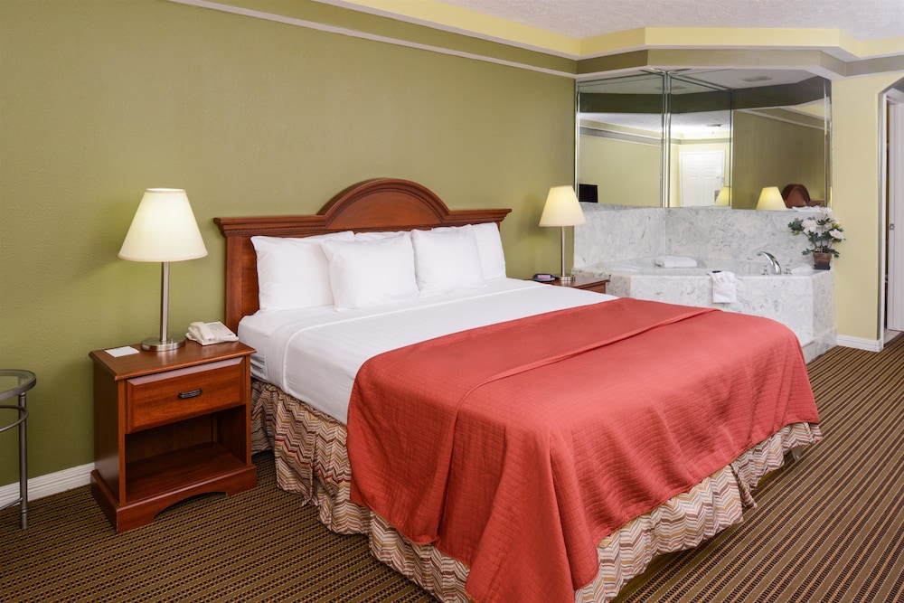 Americas Best Value Inn & Suites Waller Prairie View 16/38