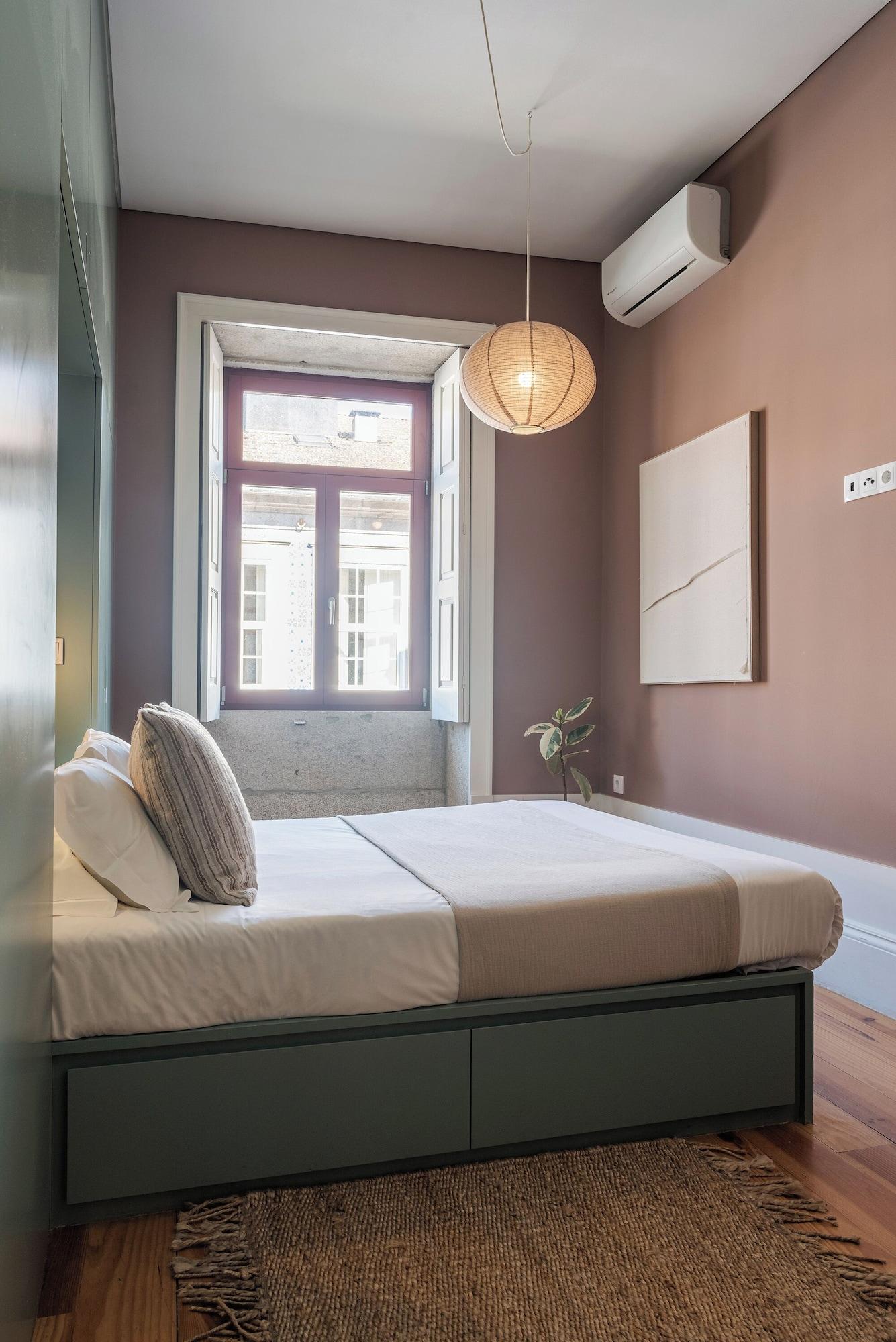 1 Bedroom, Deluxe, Apartment, Street View