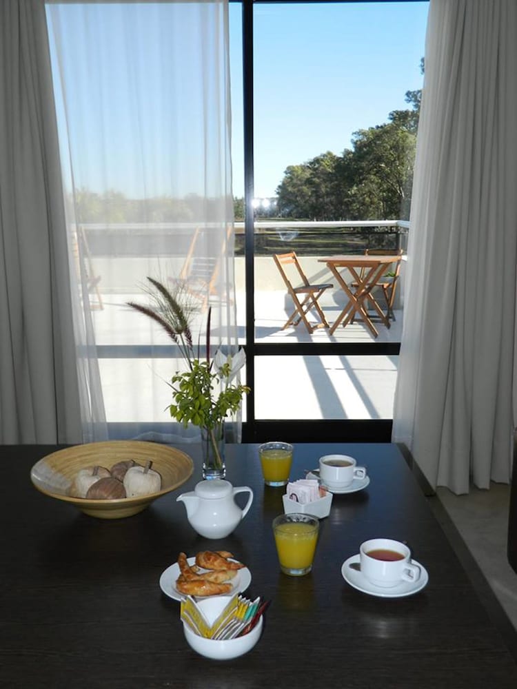 Hathor Concordia Hotel 21/22