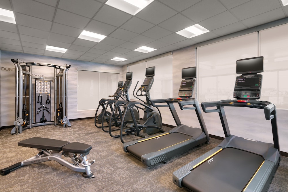 Fairfield Inn & Suites Laurel 13/30