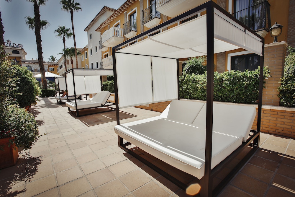 La Laguna Spa And Golf 44/66