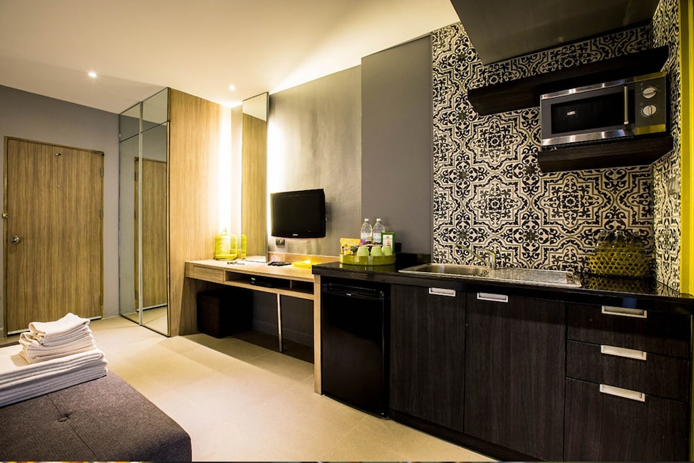 Ploen Chaweng Koh Samui 82/85