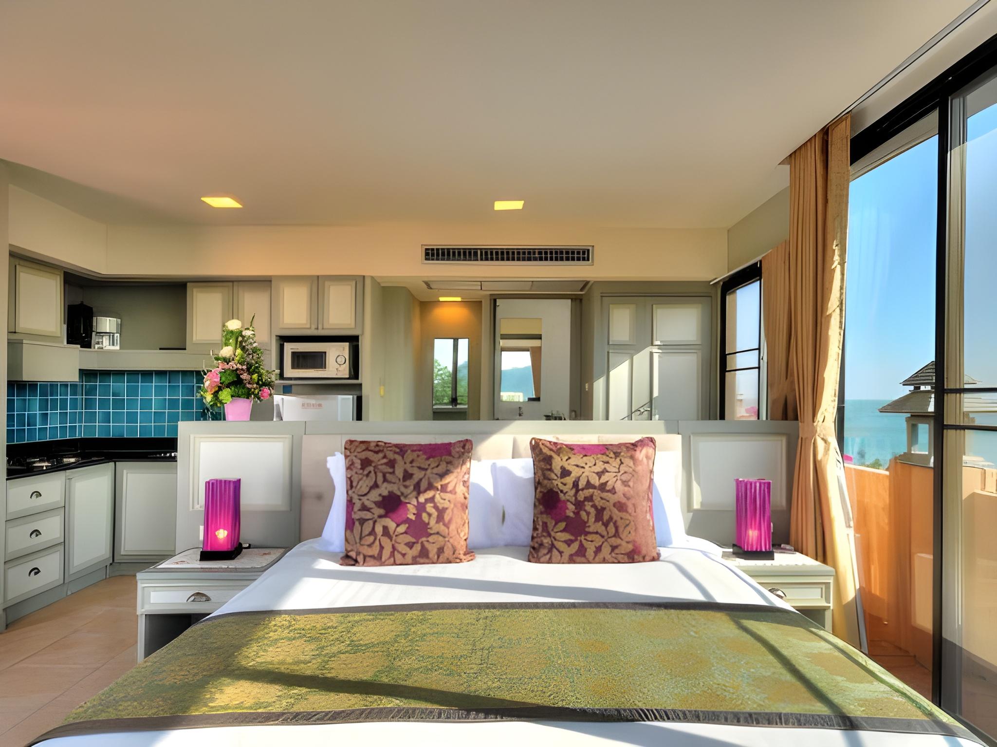 Penthouse Suite, Mountain View