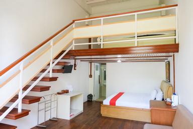 Plus, Superior, Family, Twin Beds