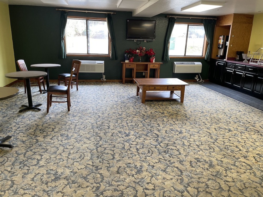 SureStay by Best Western Prince Frederick 37/49