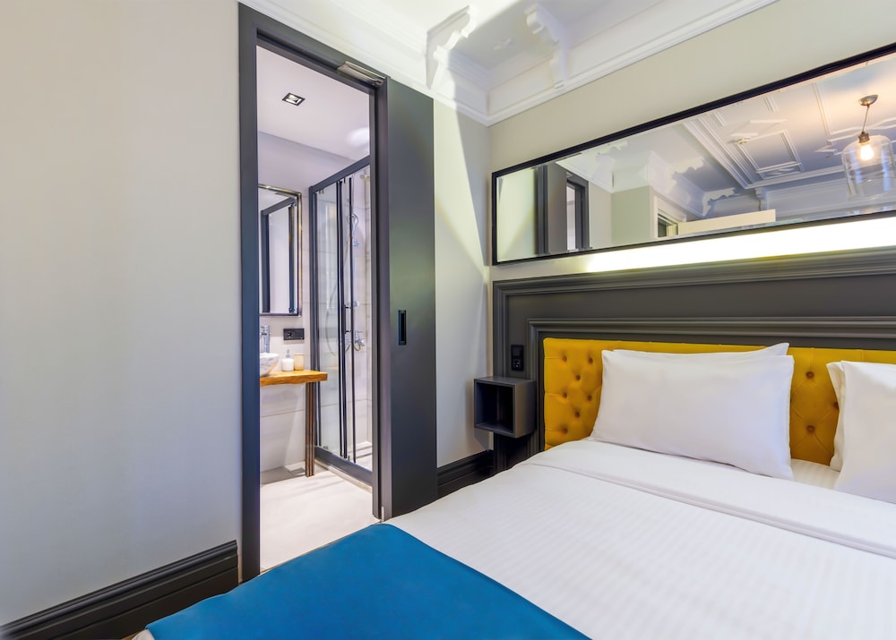 Taksim Avenue Hotel 14/50