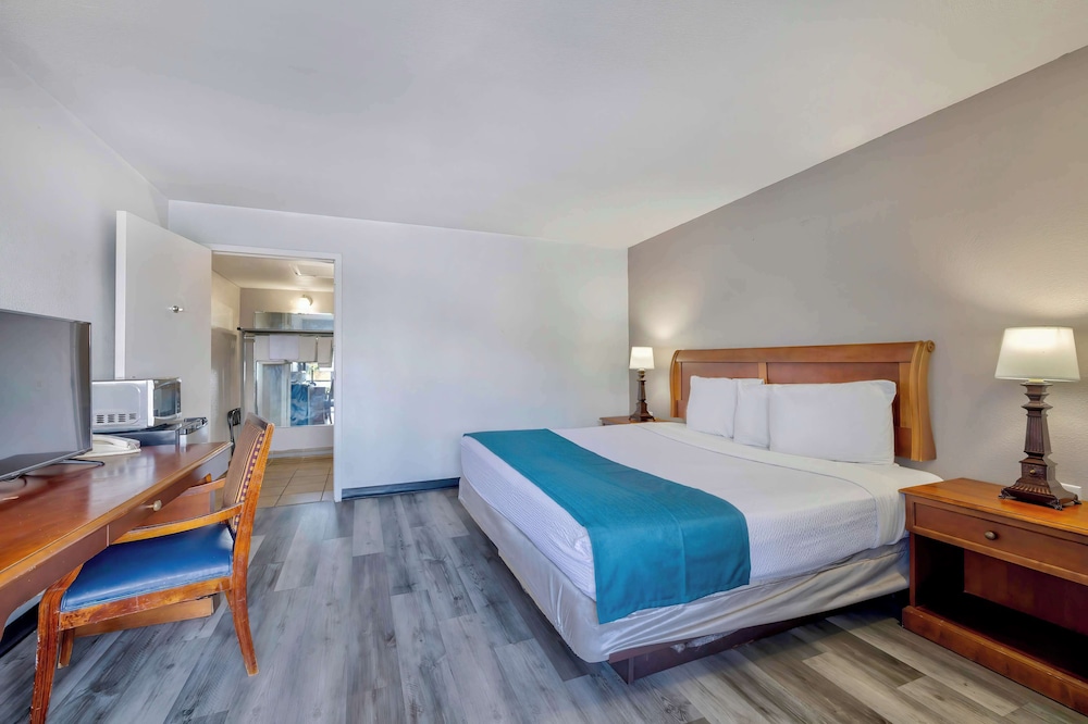 Motel6 Harrisburg, PA – Near PA Expo Center 24/58
