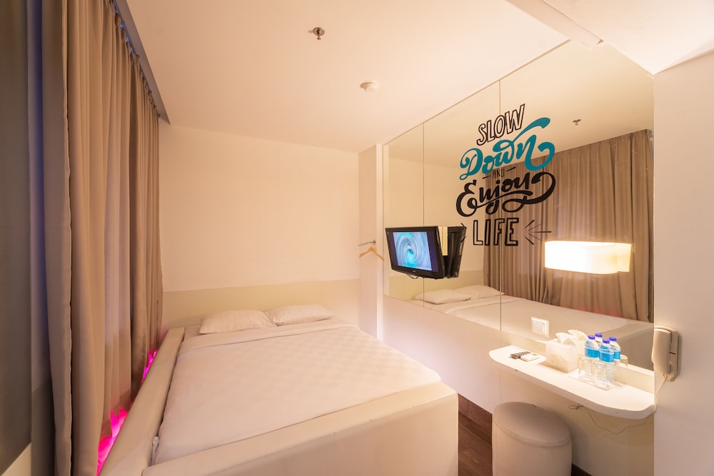 J.ICON HIP HOTEL 31/53
