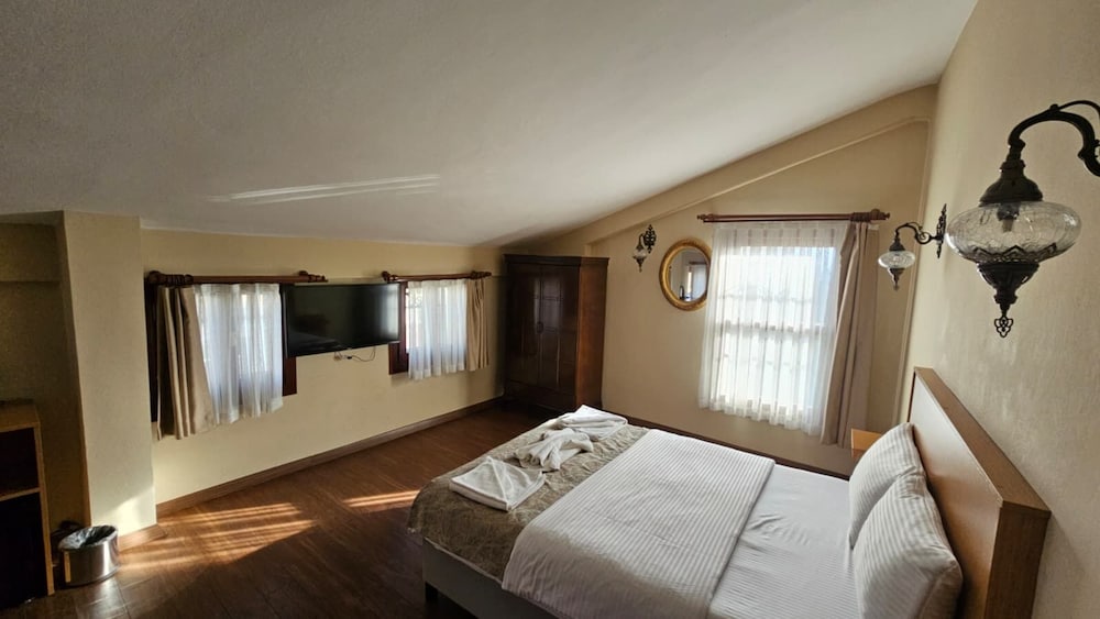OTTOMAN ELEGANCE HOTEL 14/42