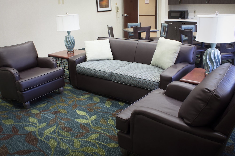 Candlewood Suites Youngstown West - Austintown, an IHG Hotel 36/56