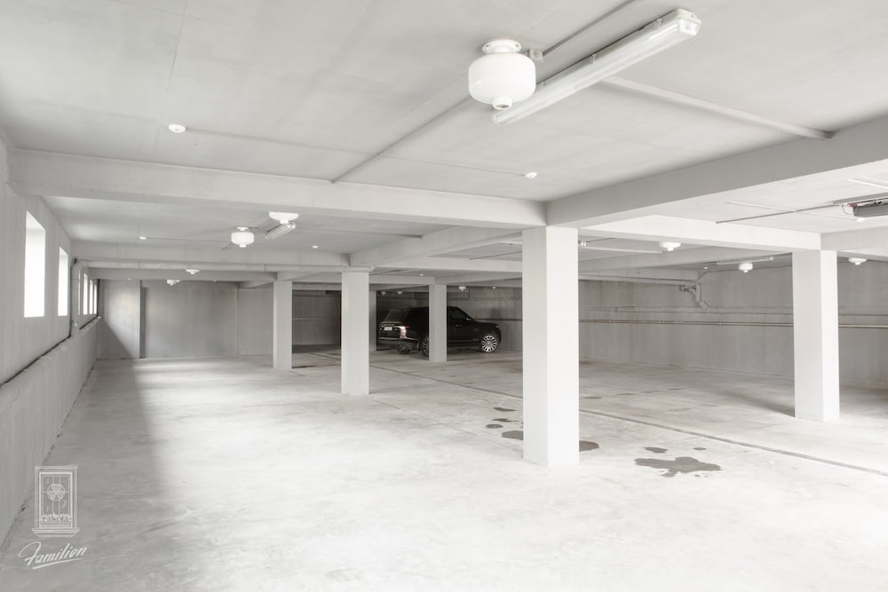 Familion Aparthotel 38/50