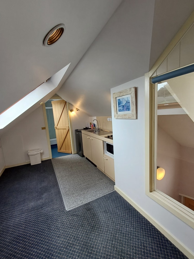 Art Hotel on York 59/65