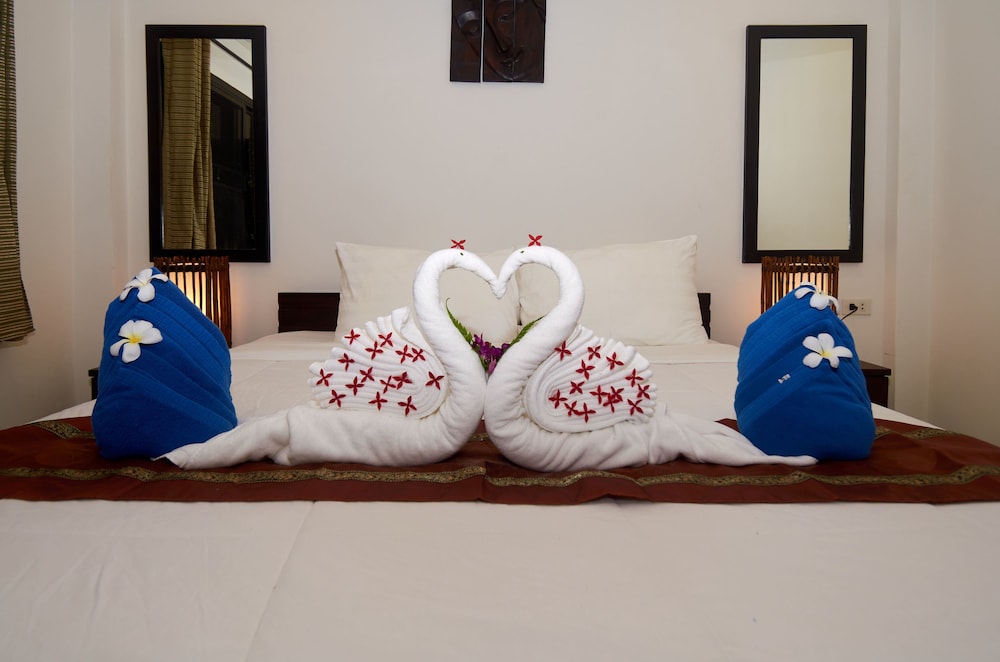 Phuket Riviera Villas 28/72