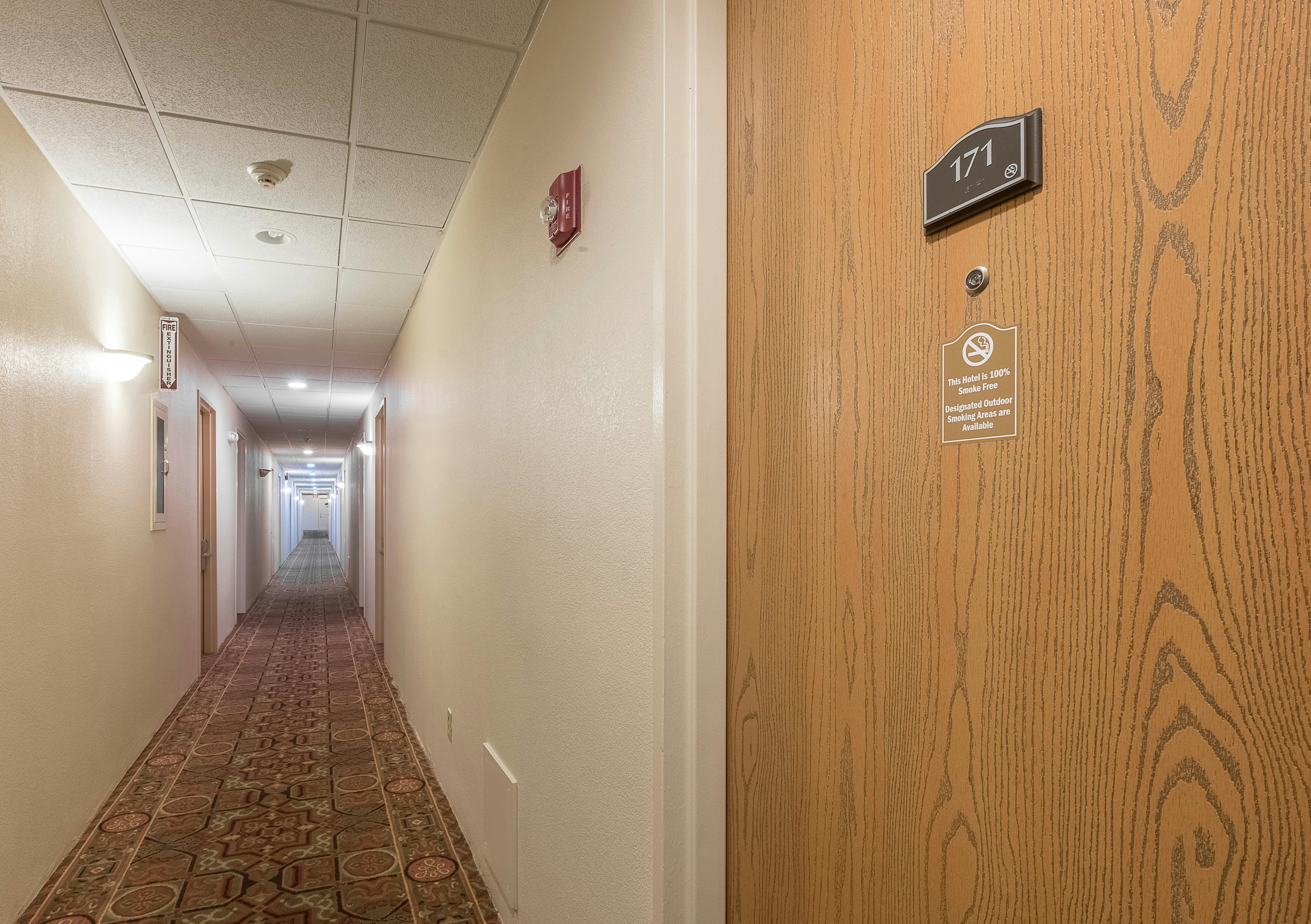 Red Roof Inn & Suites Mt Holly - McGuire AFB 25/38