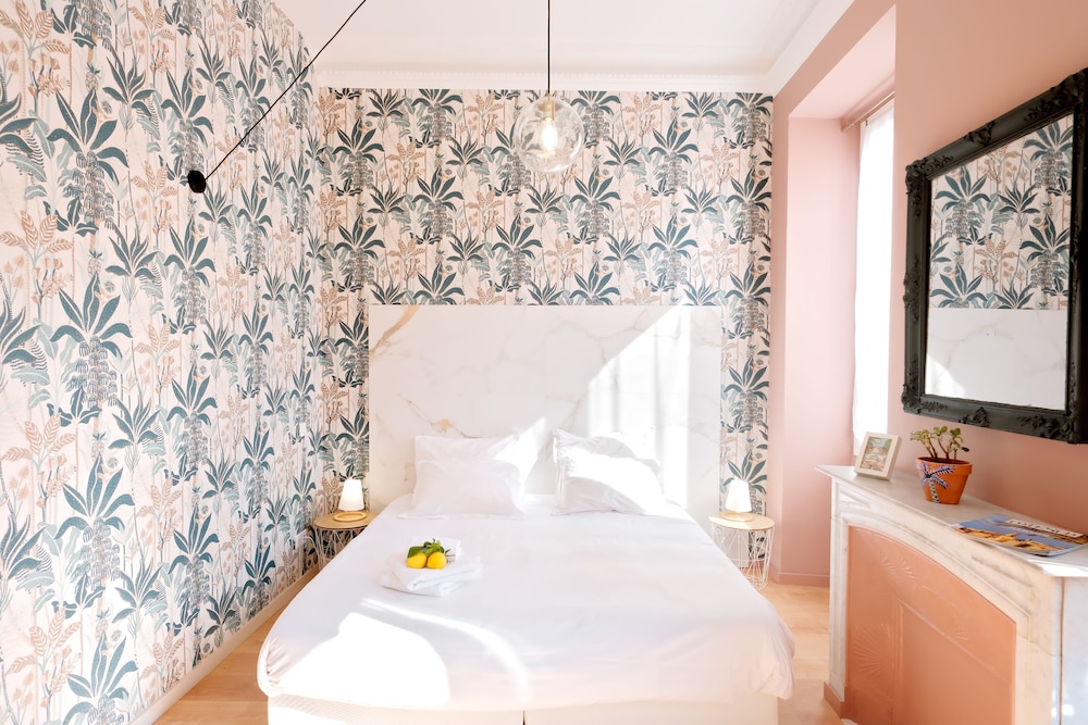 Hotel Lemon 48/50