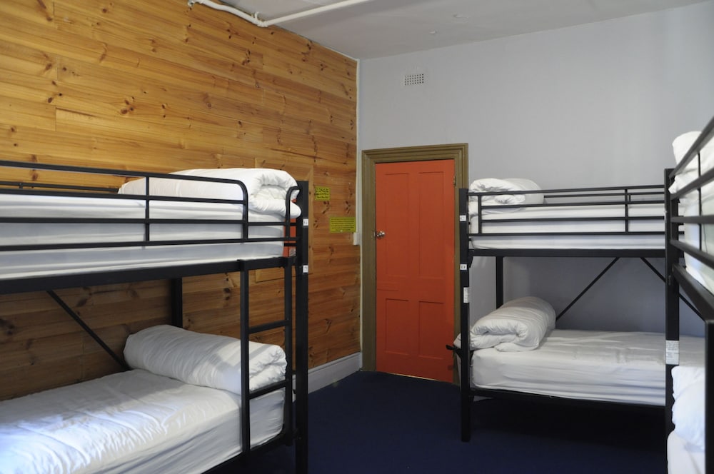 The Backpackers Imperial Hotel 17/50