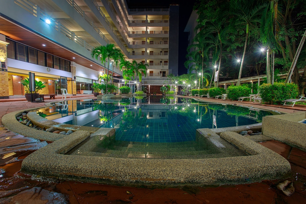 Hatyai Paradise Hotel Resort 53/56