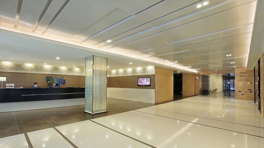 HOLIDAY INN EXPRESS DUJIANGYAN ANCIENT CITY 9/29