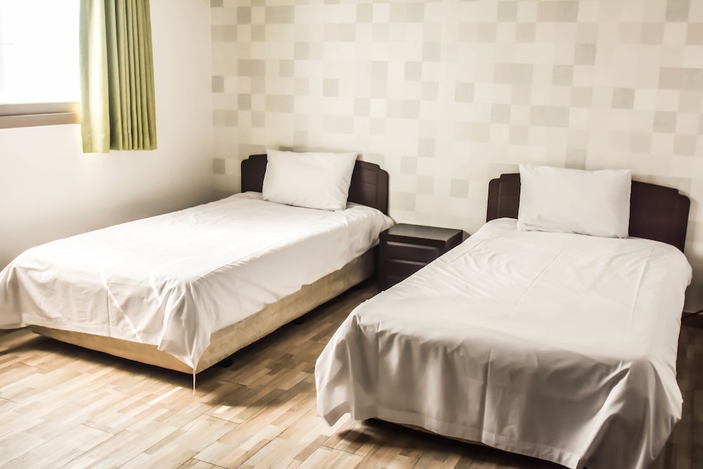 Olle Tourist Hotel 22/40
