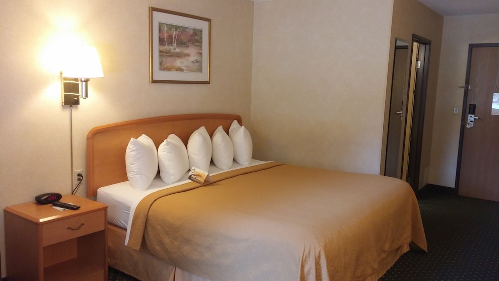 Quality Inn Columbia Mall 11/45