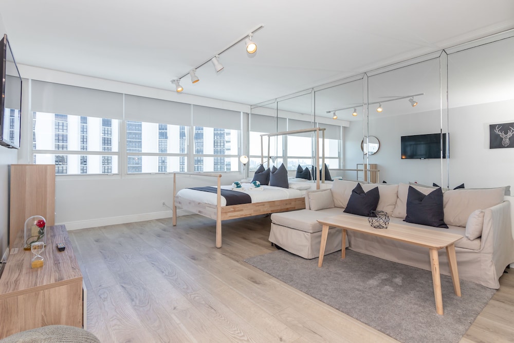 Girasole Apartments 37/50