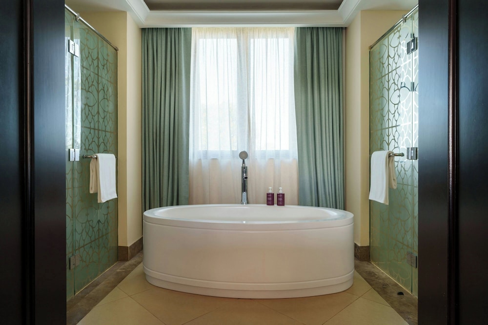 جناح بسرير كينج، The Westin Turtle Bay Resort and Spa Mauritius 6/7