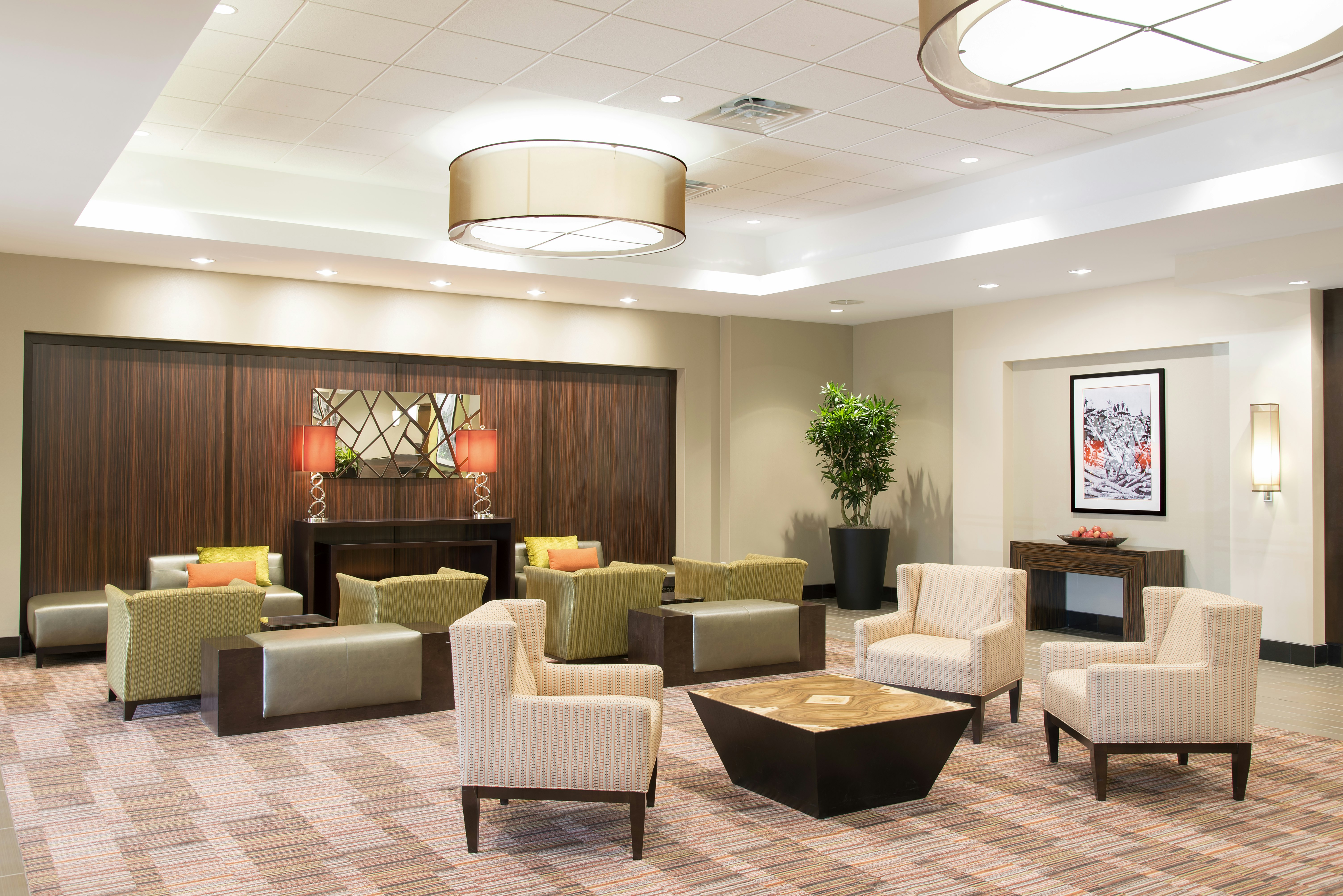 Doubletree By Hilton Hotel Grand Rapids Airport 21/53