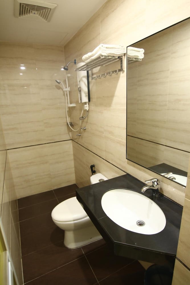 Ag Hotel Penang 43/48