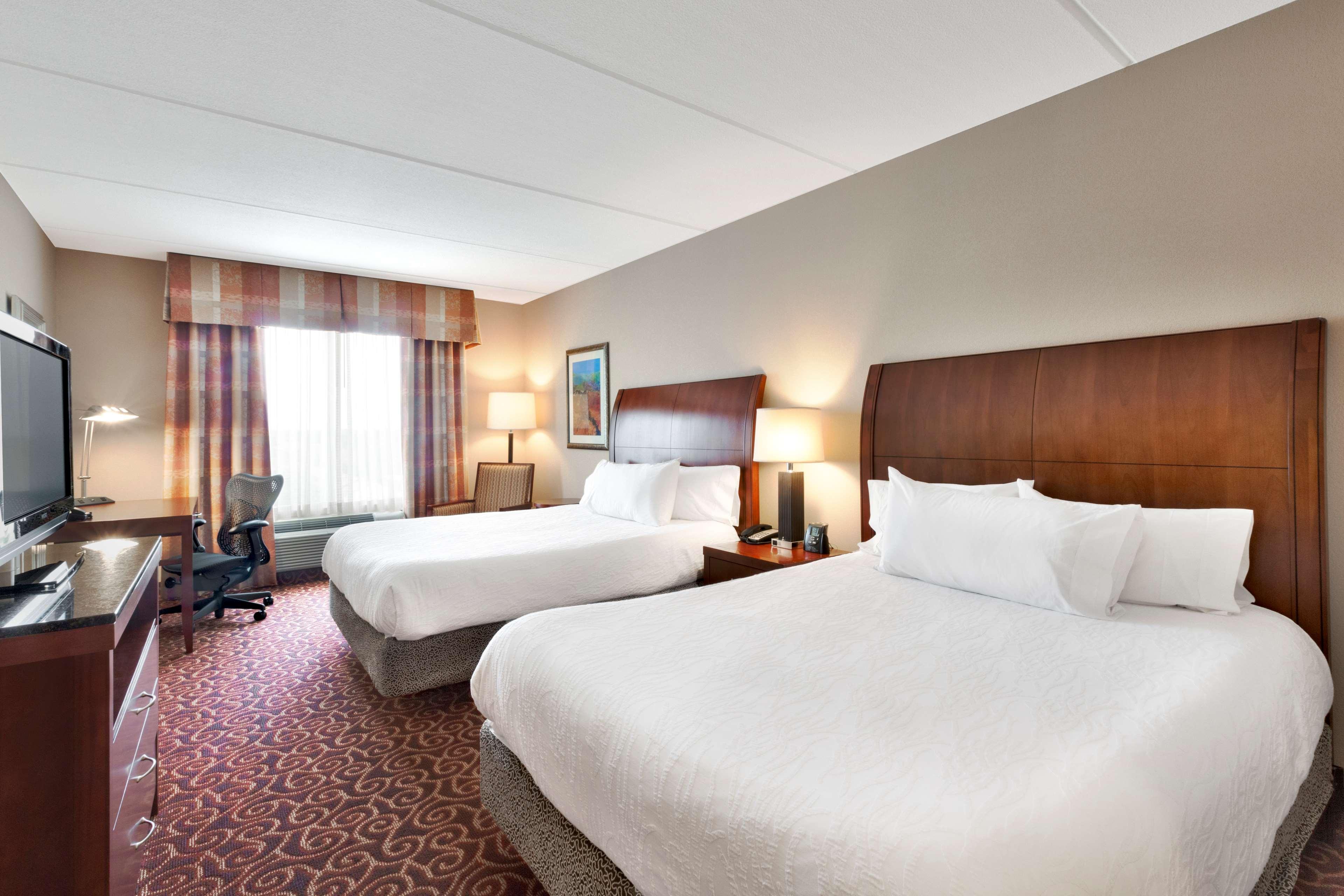 PREMIUM, 2 QUEEN BEDS