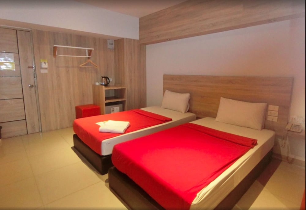 48 Ville Donmuang Airport 22/83