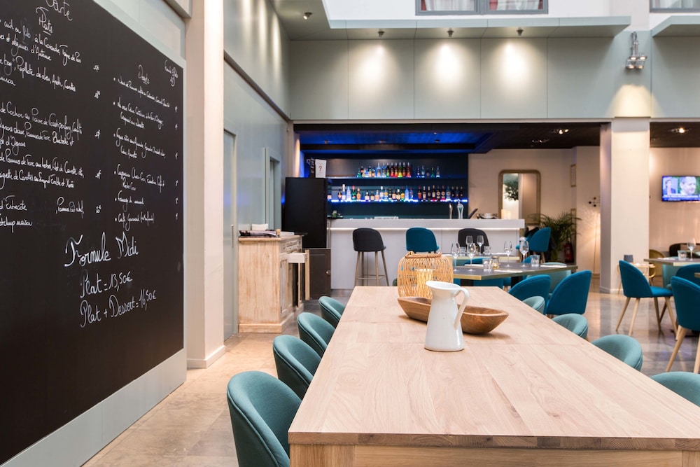 restaurant-cafeteria