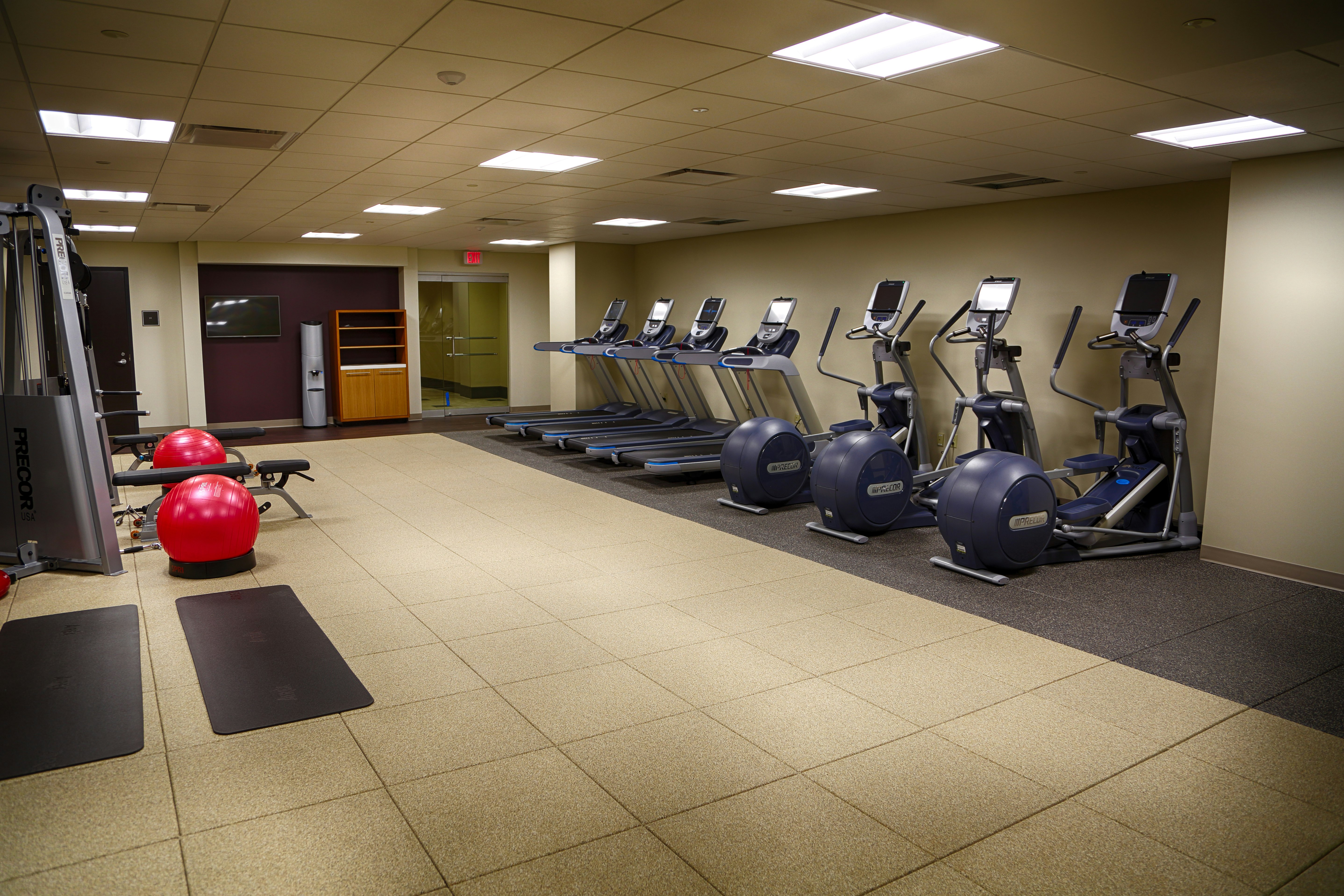 Doubletree By Hilton Lawrenceburg 21/33