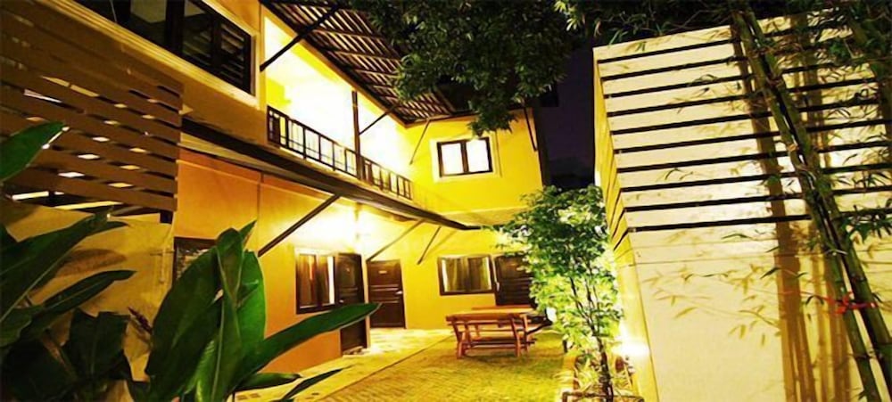 Thapae Boutique House 47/54