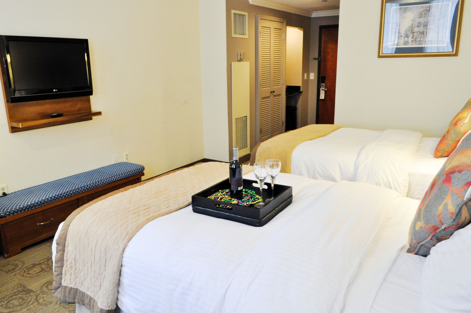 غرفة بسريرين مزدوجين، Wyndham Garden Baronne Plaza New Orleans 8/10