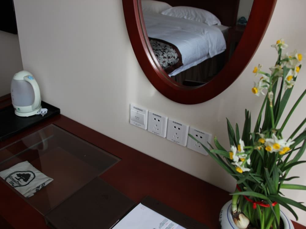Greentree Inn Bengbu Nongji Market Changping Street Hotel in BENGBU