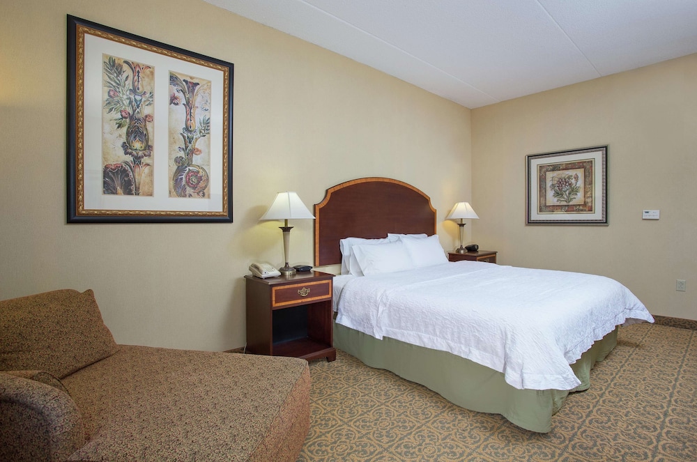 Hampton Inn Pikeville 20/76
