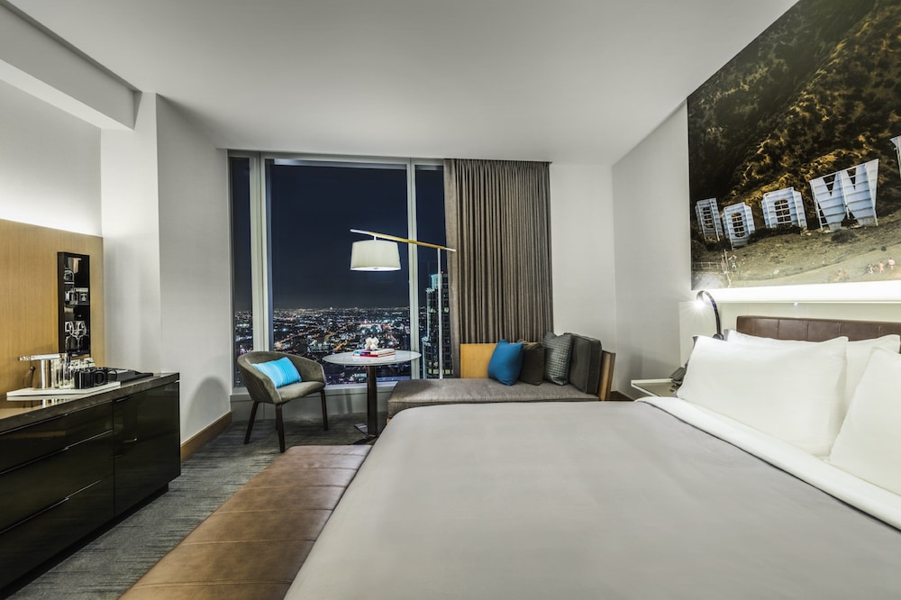 INTERCONTINENTAL LOS ANGELES DOWNTOWN 25/79