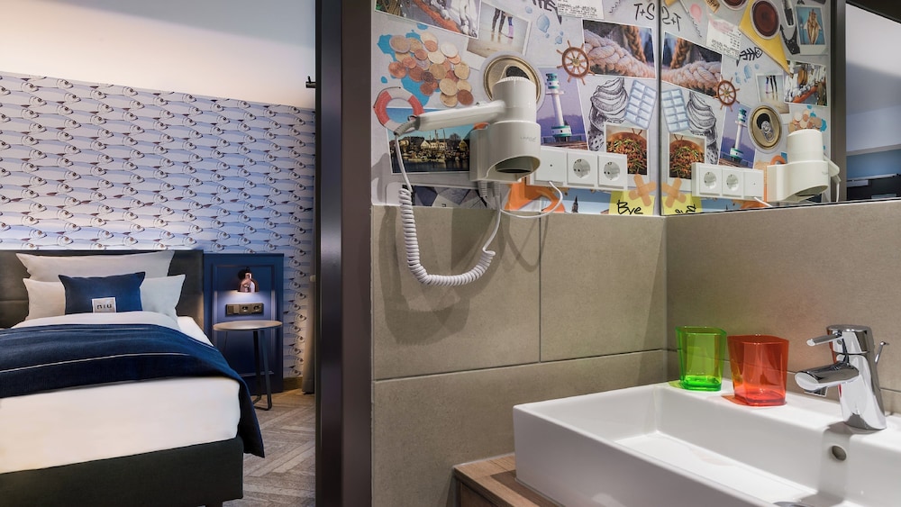 Holiday Inn - the niu, Welly Kiel by IHG 46/47