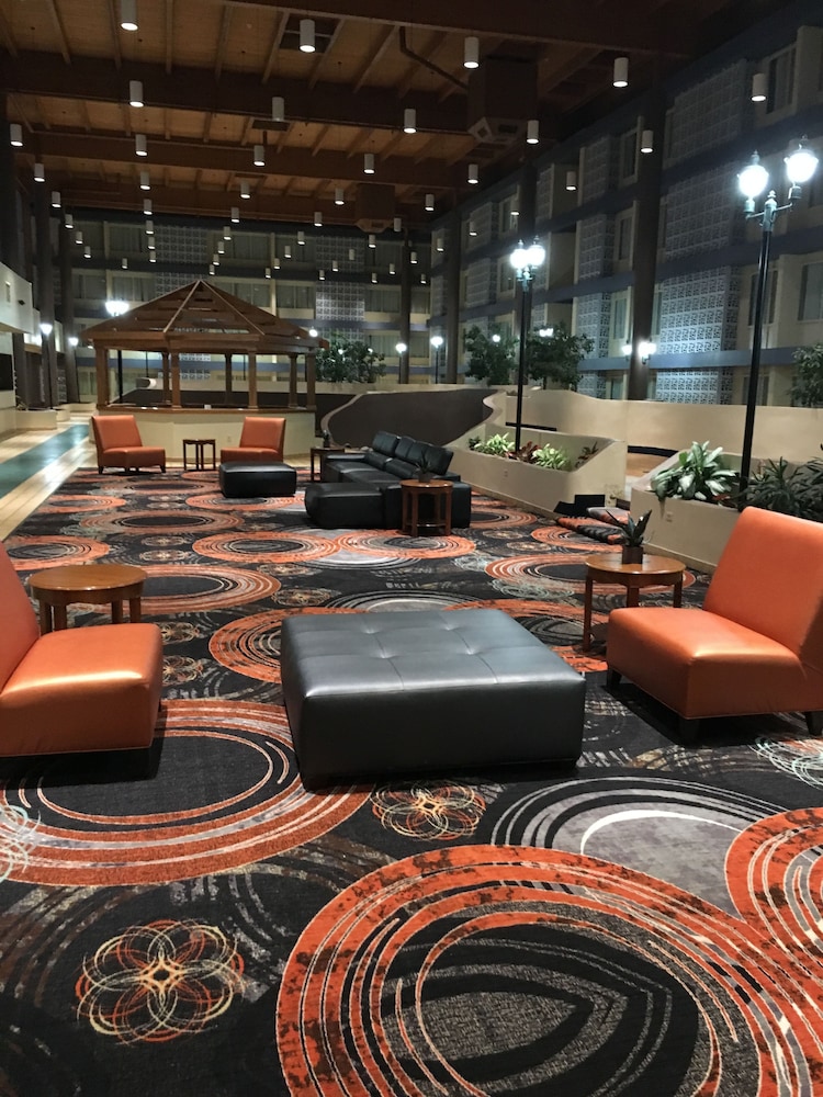 Ramada Plaza Charlotte Airport Hotel and Conference Center 23/30