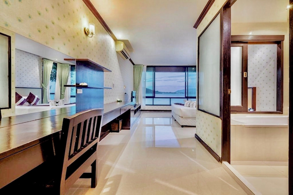 Racha Kiri Resort and Spa 38/63