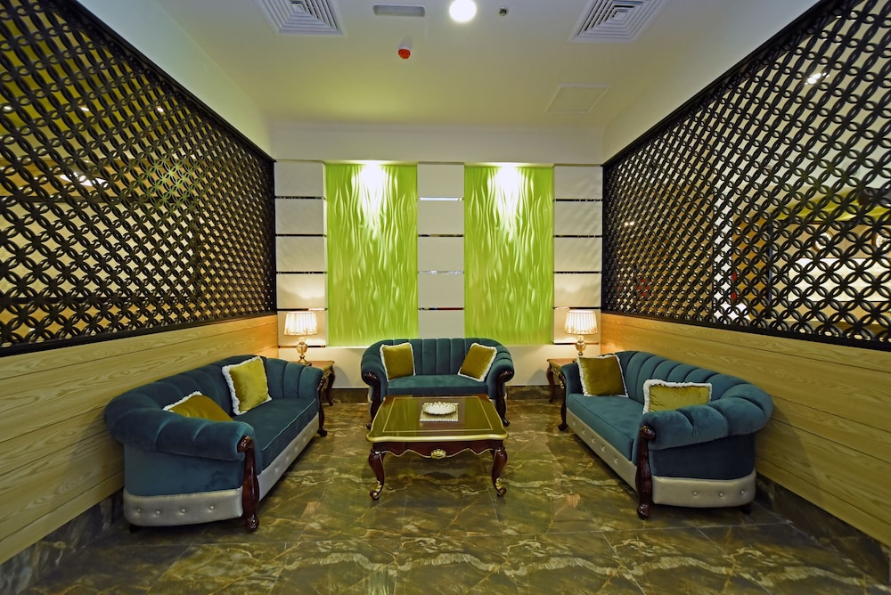 Alain Hotel Apartments 48/50