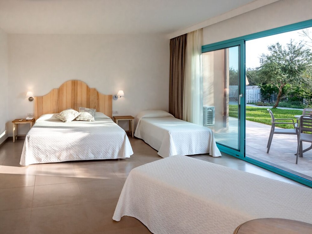 PARK HOTEL ASINARA 36/71
