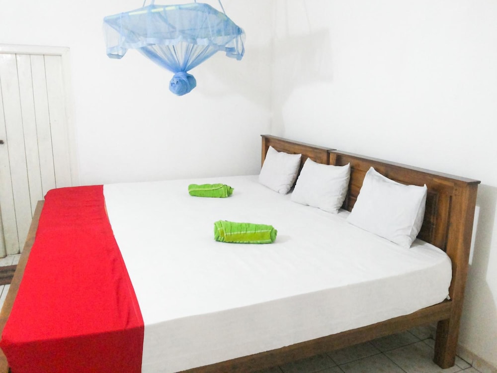 Jayaru Guest House 7/36