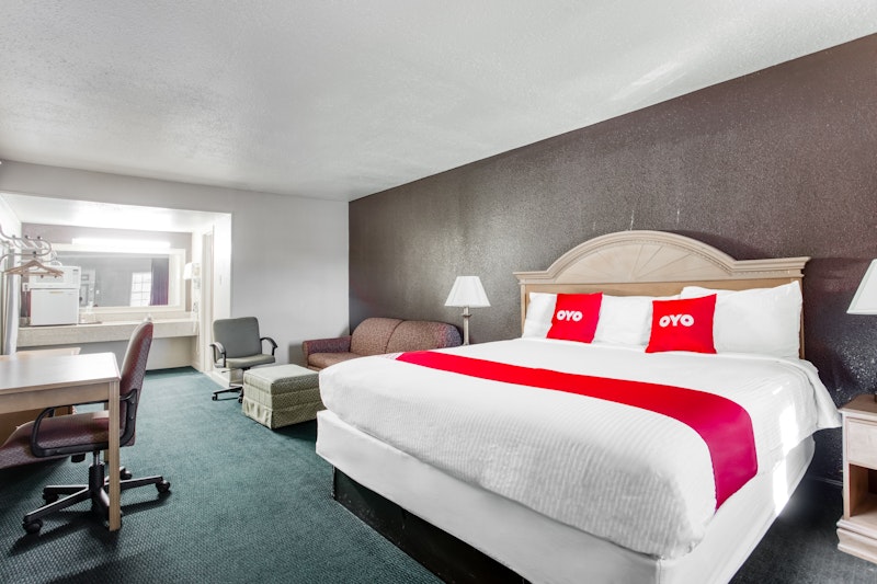 OYO Hotel Bald Knob near Searcy AR 26/71