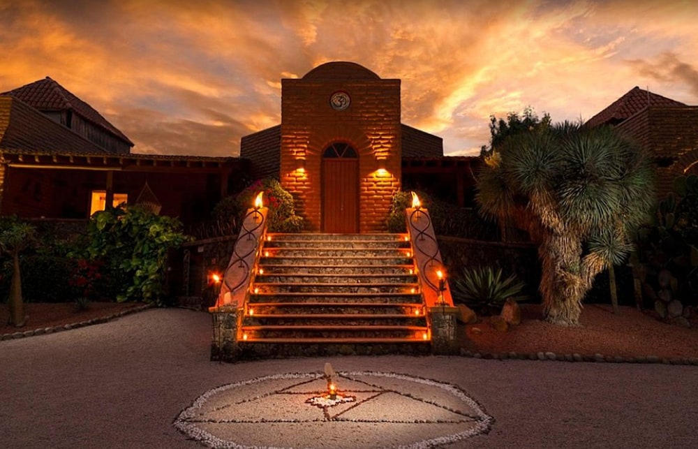 Hostal de la Luz - Spa Holistic Resort 1/50