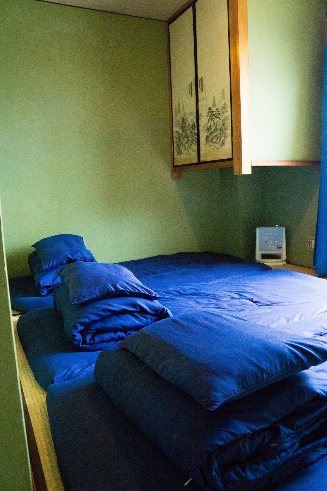 ROOM, TRIPLE