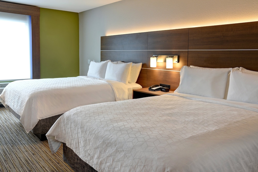 Holiday Inn Express And Suites Ottawa 13/50