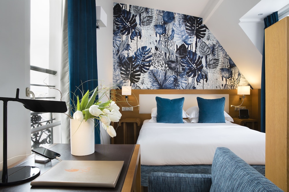 Hotel Le Six 32/63