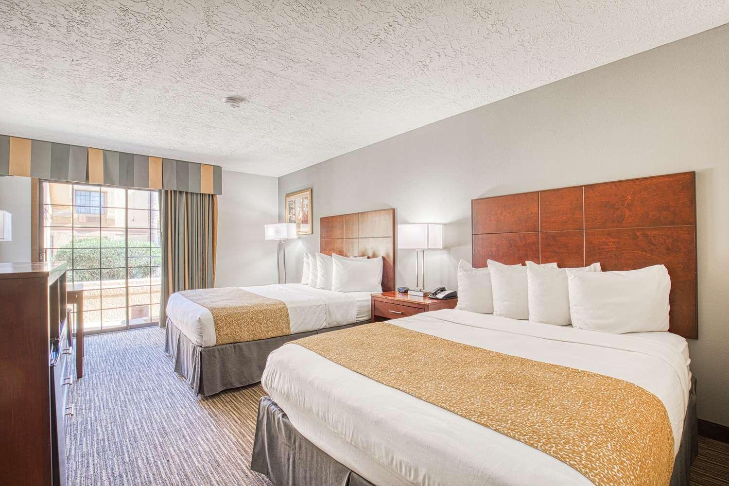 Room, 2 Queen Beds, Accessible